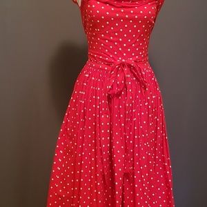 Barboglio Cristina and Jan red and white dress